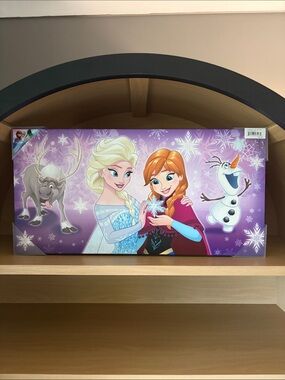 ✨NIB✨Disney Frozen Canvas Wall Art - Elsa, Anna, Olaf, Sven |Artissimo | 24”x12”